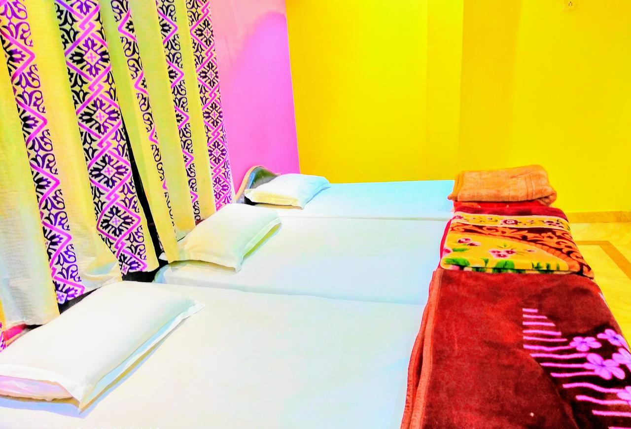 Shree Sai Paying Guest House Varanasi Exterior photo